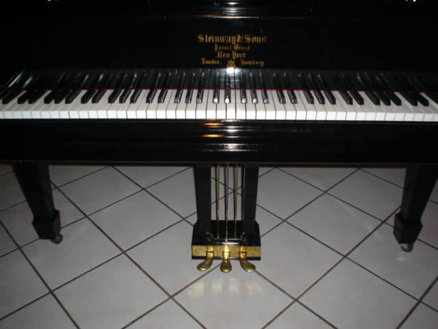 <center>Musical Pianoforte</center>